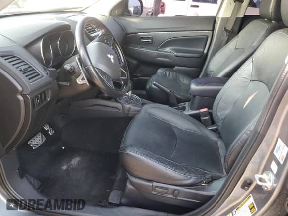 2017 Mitsubishi Outlander SEL с VIN JA4AP4AW3HZ061936, выставлен на аукционе Copart как лот 50636645 с пробегом 94 696 миль миль и Списание • Salvage title. История ставок и продаж доступна на DreamBid. Изображение 7.