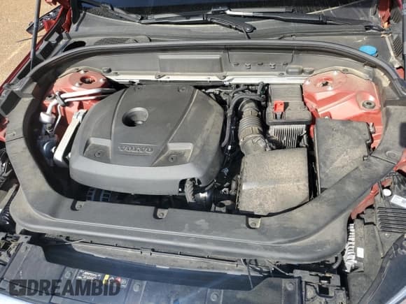 ✅ 2019 Volvo XC60 Momentum • VIN: LYVA22RK1KB176429 • Lot: 49465235. Listed on Copart with 37,992 mi. Free auction sales archive from the USA and detailed vehicle history report at DreamBid. Image 13.