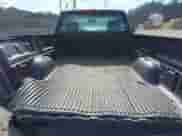 2008 Chevrolet Silverado 1500 Work Truck z VIN 1GCEC14XX8Z137559, wystawiony jako IAAI lot #41908762 z przebiegiem 114 357 mil mil oraz . Historia ofert i sprzedaży dostępna na DreamBid. Obrazek 8.