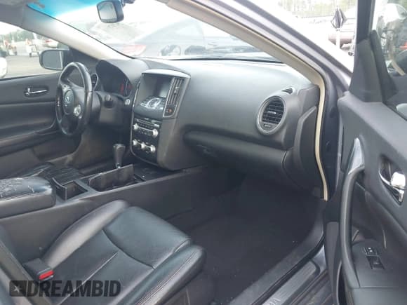 ✅ 2012 Nissan Maxima SV • VIN: 1N4AA5AP7CC805917 • Lot: 42070617. Listed on IAAI with 206,632 mi. Free auction sales archive from the USA and detailed vehicle history report at DreamBid. Image 5.