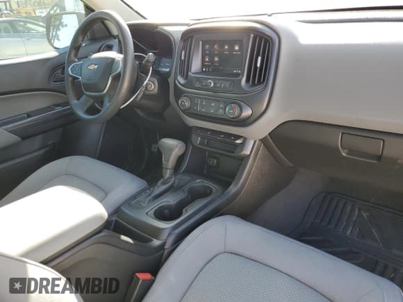 ✅ 2020 Chevrolet Colorado 4WD Work Truck • VIN: 1GCHTBEN5L1105383 • Lot: 92094565. Wystawiony na Copart z przebiegiem 50 675 mil. Bezpłatny archiwum sprzedaży aukcyjnych z USA i szczegółowy raport historii pojazdu na DreamBid. Zdjęcie 8.