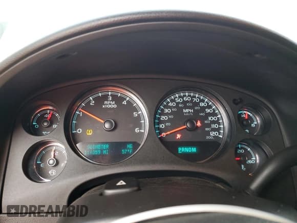 ✅ 2013 GMC Sierra 1500 SLT • VIN: 3GTP2WE77DG267994 • Lot: 81635265. Listed on Copart with 114,359 mi. Free auction sales archive from the USA and detailed vehicle history report at DreamBid. Image 9.