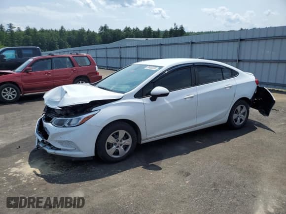✅ 2017 Chevrolet Cruze LS • VIN: 1G1BC5SM5H7273606 • Lot: 59453233. Listed on Copart with 107,512 mi. Free auction sales archive from the USA and detailed vehicle history report at DreamBid. Image 1.