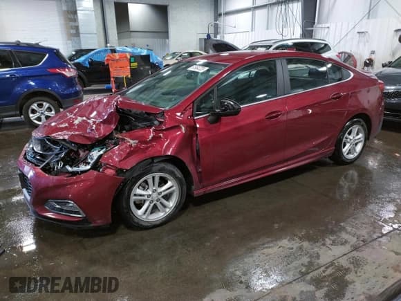 ✅ 2018 Chevrolet Cruze LT • VIN: 1G1BE5SM6J7196308 • Lot: 61964723. Listed on Copart with 44,157 mi. Free auction sales archive from the USA and detailed vehicle history report at DreamBid. Image 1.