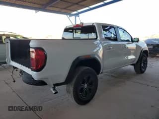 ✅ 2024 GMC Canyon 2WD Elevation • VIN: 1GTP5BEK3R1172889 • Lot: 80895274. Listed on Copart with 10,015 mi. Free auction sales archive from the USA and detailed vehicle history report at DreamBid. Image 3.