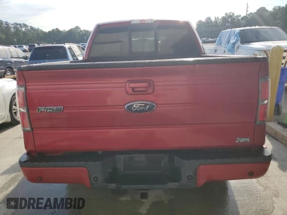 ✅ 2010 Ford F-150 XL • VIN: 1FTFW1CV7AKB38033 • Лот: 70301695. Опубликован ранее на Copart с пробегом 174 746 миль. Бесплатный доступ к архиву аукционных продаж из США и подробный отчёт об истории автомобиля на DreamBid. Изображение 6.