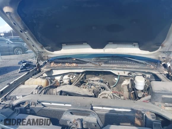 ✅ 2005 Chevrolet Silverado 2500HD Work Truck • VIN: 1GCHK24U05E120428 • Лот: 41447936. Опубликован ранее на IAAI с пробегом Не указан. Бесплатный доступ к архиву аукционных продаж из США и подробный отчёт об истории автомобиля на DreamBid. Изображение 10.