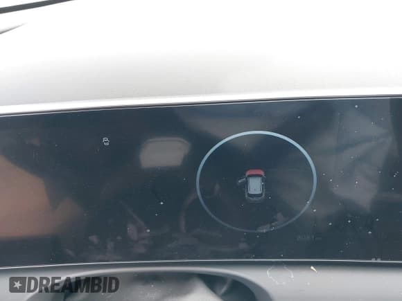 ✅ 2025 Hyundai Tucson SEL Convenience • VIN: 5NMJCCDE9SH467472 • Lot: 43221816. Wystawiony na IAAI z przebiegiem 8 081 mil. Bezpłatny archiwum sprzedaży aukcyjnych z USA i szczegółowy raport historii pojazdu na DreamBid. Zdjęcie 7.