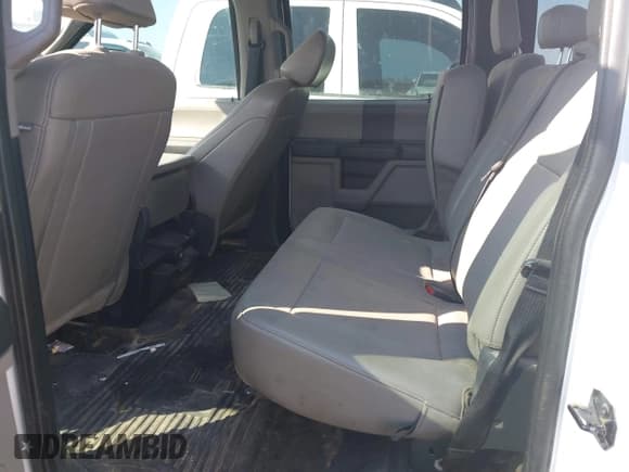 ✅ 2022 Ford F-250 XL • VIN: 1FT7W2BT1NEC19334 • Lot: 42939601. Listed on IAAI with 119,639 mi. Free auction sales archive from the USA and detailed vehicle history report at DreamBid. Image 7.