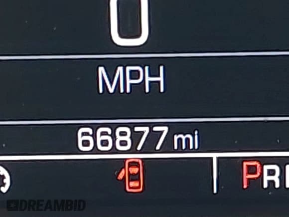 ✅ 2018 Chevrolet Silverado 1500 LT • VIN: 1GCVKREC2JZ223452 • Lot: 43293409. Wystawiony na IAAI z przebiegiem 66 877 mil. Bezpłatny archiwum sprzedaży aukcyjnych z USA i szczegółowy raport historii pojazdu na DreamBid. Zdjęcie 7.