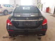 ✅ 2020 Mercedes-Benz E 63 S AMG • VIN: WDDZF8KB2LA739636 • Лот: 42320920. Опубликован ранее на IAAI с пробегом 48 336 миль. Бесплатный доступ к архиву аукционных продаж из США и подробный отчёт об истории автомобиля на DreamBid. Изображение 16.