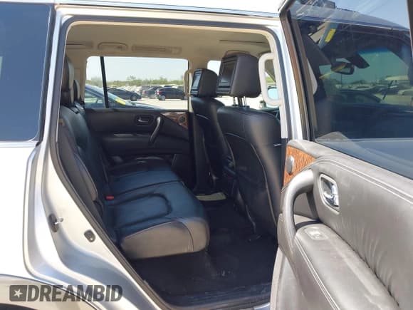 ✅ 2017 Nissan Armada Platinum • VIN: JN8AY2ND3H9002499 • Lot: 43336026. Listed on IAAI with 162,207 mi. Free auction sales archive from the USA and detailed vehicle history report at DreamBid. Image 8.