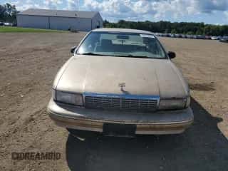 1996 Chevrolet Caprice 1SA Special Value с VIN 1G1BL52W0TR119710, выставлен на аукционе Copart как лот 72056655 с пробегом Не указан миль и Чистый • Clean title. История ставок и продаж доступна на DreamBid. Изображение 5.