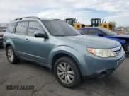 ✅ 2013 Subaru Forester X Premium • VIN: JF2SHADC0DH407398 • Lot: 70421915. Wystawiony na Copart z przebiegiem 97 186 mil. Bezpłatny archiwum sprzedaży aukcyjnych z USA i szczegółowy raport historii pojazdu na DreamBid. Zdjęcie 4.