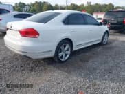 ✅ 2013 Volkswagen Passat SE • VIN: 1VWBN7A37DC126398 • Лот: 43285640. Опубликован ранее на IAAI с пробегом 161 330 миль. Бесплатный доступ к архиву аукционных продаж из США и подробный отчёт об истории автомобиля на DreamBid. Изображение 4.