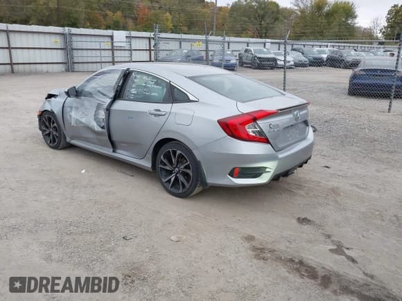 ✅ 2019 Honda Civic Sport • VIN: 2HGFC2F87KH579823 • Lot: 43543235. Listed on IAAI with 68,519 mi. Free auction sales archive from the USA and detailed vehicle history report at DreamBid. Image 3.