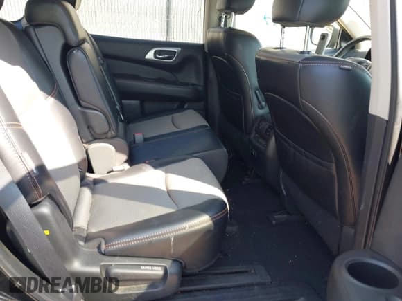 ✅ 2019 Nissan Pathfinder SV • VIN: 5N1DR2MMXKC643081 • Lot: 43200122. Listed on IAAI with 171,492 mi. Free auction sales archive from the USA and detailed vehicle history report at DreamBid. Image 8.