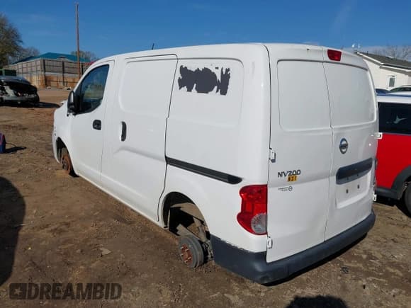 ✅ 2020 Nissan NV200 SV • VIN: 3N6CM0KN4LK697774 • Lot: 43912848. Wystawiony na IAAI z przebiegiem 102 848 mil. Bezpłatny archiwum sprzedaży aukcyjnych z USA i szczegółowy raport historii pojazdu na DreamBid. Zdjęcie 3.