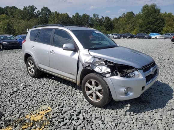 ✅ 2012 Toyota RAV4 Limited • VIN: 2T3YK4DV7CW016769 • Lot: 81752445. Listed on Copart with 215,422 mi. Free auction sales archive from the USA and detailed vehicle history report at DreamBid. Image 4.