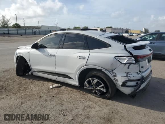✅ 2024 Audi Q4 e-tron Sportback Premium • VIN: WA122BFZ9RP025028 • Lot: 62357194. Listed on Copart with 7,800 mi. Free auction sales archive from the USA and detailed vehicle history report at DreamBid. Image 2.