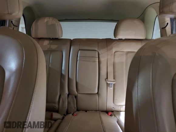 2008 Saturn VUE XR z VIN 3GSCL53768S686841, wystawiony jako Copart lot #87219944 z przebiegiem Nie podano mil oraz Szkoda całkowita • Salvage title. Historia ofert i sprzedaży dostępna na DreamBid. Obrazek 10.