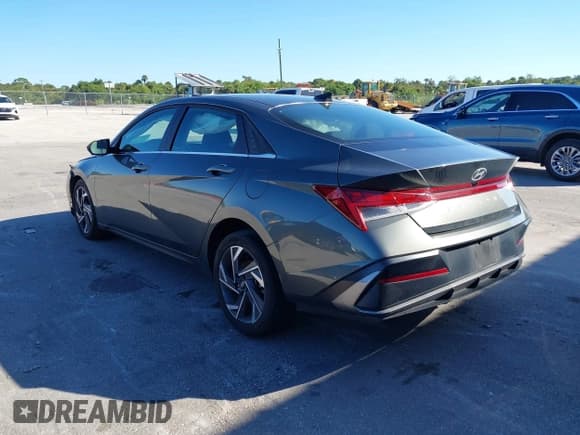 ✅ 2025 Hyundai Elantra SEL Convenience • VIN: KMHLS4DG8SU870687 • Лот: 43585085. Опубликован ранее на IAAI с пробегом 30 077 миль. Бесплатный доступ к архиву аукционных продаж из США и подробный отчёт об истории автомобиля на DreamBid. Изображение 3.