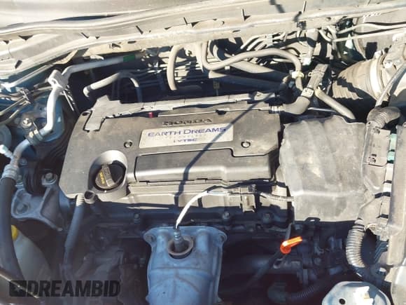 ✅ 2015 Honda CR-V LX • VIN: 2HKRM3H36FH541304 • Lot: 43734820. Listed on IAAI with 197,357 mi. Free auction sales archive from the USA and detailed vehicle history report at DreamBid. Image 10.