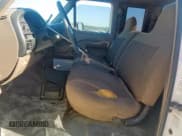 ✅ 1996 Ford F-250 • VIN: 1FTHX26H2TEB50917 • Lot: 63067865. Wystawiony na Copart z przebiegiem 284 378 mil. Bezpłatny archiwum sprzedaży aukcyjnych z USA i szczegółowy raport historii pojazdu na DreamBid. Zdjęcie 7.