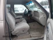 ✅ 1997 Chevrolet Silverado 1500 • VIN: 1GCEK19R8VE268781 • Lot: 43697229. Listed on IAAI with 178,527 mi. Free auction sales archive from the USA and detailed vehicle history report at DreamBid. Image 5.