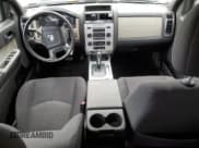 ✅ 2009 Mercury Mariner • VIN: 4M2CU91G99KJ03978 • Лот: 54707175. Опубликован ранее на Copart с пробегом 106 520 миль. Бесплатный доступ к архиву аукционных продаж из США и подробный отчёт об истории автомобиля на DreamBid. Изображение 8.