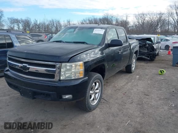 ✅ 2007 Chevrolet Silverado 1500 LTZ • VIN: 2GCEK13YX71690006 • Lot: 41335272. Listed on IAAI with 249,949 mi. Free auction sales archive from the USA and detailed vehicle history report at DreamBid. Image 17.