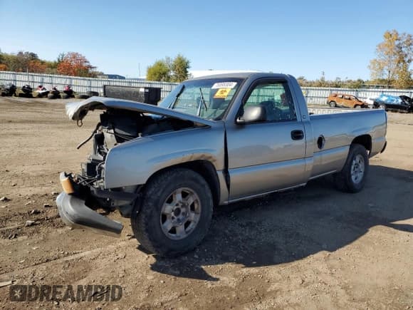 ✅ 2003 Chevrolet Silverado 1500 Work Truck • VIN: 1GCEC14X53Z209700 • Лот: 76898304. Опубликован ранее на Copart с пробегом 105 401 миль. Бесплатный доступ к архиву аукционных продаж из США и подробный отчёт об истории автомобиля на DreamBid. Изображение 1.