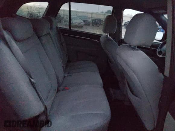 ✅ 2009 Hyundai Santa Fe GLS • VIN: 5NMSG73D89H270537 • Lot: 81772774. Listed on Copart with 172,360 mi. Free auction sales archive from the USA and detailed vehicle history report at DreamBid. Image 10.