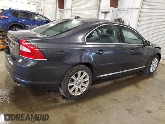 ✅ 2011 Volvo S80 3.0L Turbo • VIN: YV1902AH0B1146607 • Лот: 64623655. Опубликован ранее на Copart с пробегом 104 324 миль. Бесплатный доступ к архиву аукционных продаж из США и подробный отчёт об истории автомобиля на DreamBid. Изображение 3.