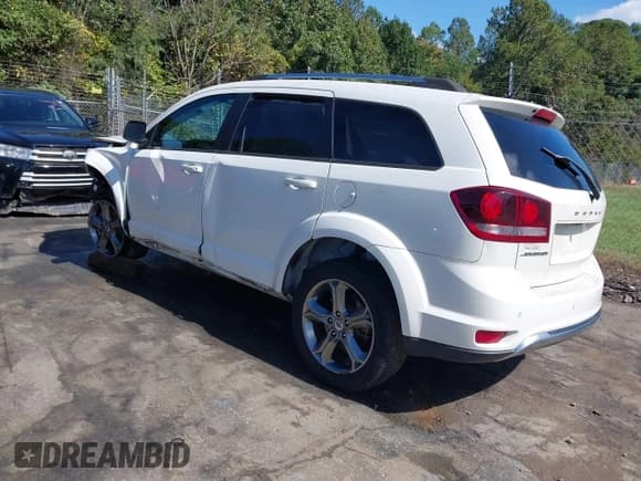 ✅ 2018 Dodge Journey Crossroad • VIN: 3C4PDCGBXJT158622 • Лот: 43316165. Опубликован ранее на IAAI с пробегом 77 655 миль. Бесплатный доступ к архиву аукционных продаж из США и подробный отчёт об истории автомобиля на DreamBid. Изображение 3.