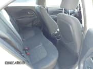 ✅ 2013 Kia Rio LX • VIN: KNADM5A31D6110048 • Lot: 43265688. Wystawiony na IAAI z przebiegiem 127 168 mil. Bezpłatny archiwum sprzedaży aukcyjnych z USA i szczegółowy raport historii pojazdu na DreamBid. Zdjęcie 8.