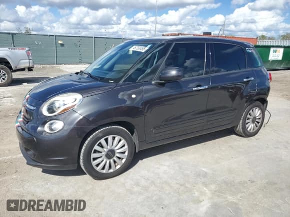 ✅ 2015 FIAT 500L Easy • VIN: ZFBCFABH6FZ036531 • Лот: 46793485. Опубликован ранее на Copart с пробегом 61 508 миль. Бесплатный доступ к архиву аукционных продаж из США и подробный отчёт об истории автомобиля на DreamBid. Изображение 1.