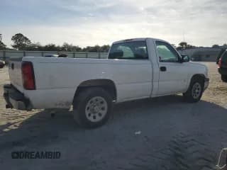 ✅ 2006 Chevrolet Silverado 1500 Work Truck • VIN: 1GCEC14V46E262639 • Лот: 82054124. Опубликован ранее на Copart с пробегом 226 003 миль. Бесплатный доступ к архиву аукционных продаж из США и подробный отчёт об истории автомобиля на DreamBid. Изображение 3.
