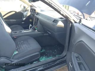 ✅ 2013 Dodge Challenger R/T • VIN: 2C3CDYBT7DH651087 • Lot: 40805295. Wystawiony na IAAI z przebiegiem 189 555 mil. Bezpłatny archiwum sprzedaży aukcyjnych z USA i szczegółowy raport historii pojazdu na DreamBid. Zdjęcie 5.