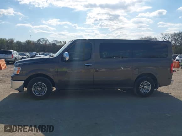 ✅ 2014 Nissan NV SL • VIN: 5BZAF0AA2EN160692 • Lot: 43695970. Listed on IAAI with 200,997 mi. Free auction sales archive from the USA and detailed vehicle history report at DreamBid. Image 13.
