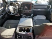 ✅ 2021 Ford F-150 • VIN: 1FTFW1C82MKF12806 • Lot: 83975964. Wystawiony na Copart z przebiegiem 39 559 mil. Bezpłatny archiwum sprzedaży aukcyjnych z USA i szczegółowy raport historii pojazdu na DreamBid. Zdjęcie 8.