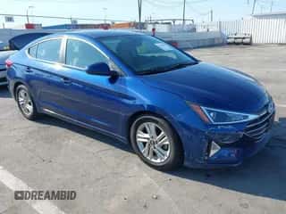 2019 Hyundai Elantra SEL z VIN 5NPD84LF7KH434634, wystawiony jako IAAI lot #43200937 z przebiegiem 76 488 mil mil oraz . Historia ofert i sprzedaży dostępna na DreamBid. Obrazek 1.