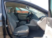 ✅ 2017 Hyundai Elantra SE • VIN: 5NPD84LF2HH035817 • Lot: 43223827. Listed on IAAI with 76,883 mi. Free auction sales archive from the USA and detailed vehicle history report at DreamBid. Image 5.