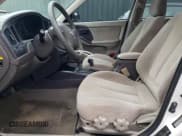 ✅ 2005 Hyundai Elantra GLS • VIN: KMHDN46D85U960795 • Lot: 45390235. Wystawiony na Copart z przebiegiem 130 907 mil. Bezpłatny archiwum sprzedaży aukcyjnych z USA i szczegółowy raport historii pojazdu na DreamBid. Zdjęcie 7.