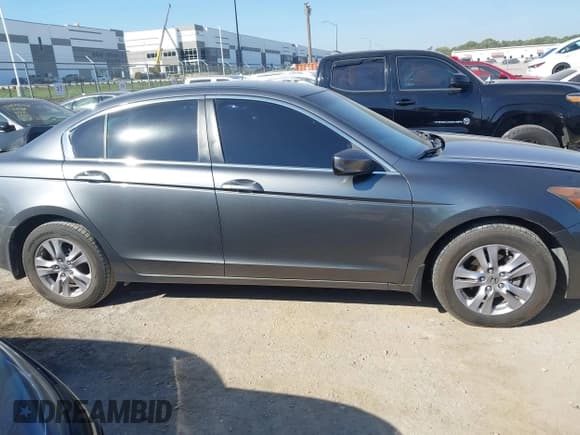 ✅ 2012 Honda Accord LX Premium • VIN: 1HGCP2F43CA042581 • Lot: 43393549. Listed on IAAI with 158,449 mi. Free auction sales archive from the USA and detailed vehicle history report at DreamBid. Image 13.