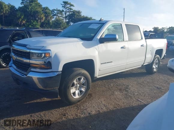 ✅ 2018 Chevrolet Silverado 1500 LT • VIN: 3GCUKREC2JG373136 • Lot: 43377912. Wystawiony na IAAI z przebiegiem 113 869 mil. Bezpłatny archiwum sprzedaży aukcyjnych z USA i szczegółowy raport historii pojazdu na DreamBid. Zdjęcie 17.