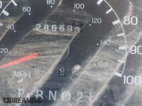 ✅ 1999 Ford F-250 XL • VIN: 1FTNX21F0XED95844 • Lot: 42496636. Listed on IAAI with 286,693 mi. Free auction sales archive from the USA and detailed vehicle history report at DreamBid. Image 7.