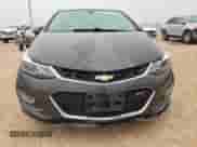 ✅ 2017 Chevrolet Cruze Premier • VIN: 1G1BF5SM5H7194699 • Lot: 68640852. Wystawiony na Copart z przebiegiem 103 313 mil mil. Skorzystaj z bezpłatnego archiwum sprzedaży aukcyjnych z USA i zobacz szczegółowy raport historii pojazdu na DreamBid. Zdjęcie 5.