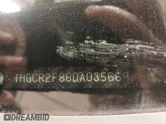 ✅ 2013 Honda Accord EX-L • VIN: 1HGCR2F86DA035669 • Lot: 43585633. Listed on IAAI with 124,978 mi. Free auction sales archive from the USA and detailed vehicle history report at DreamBid. Image 9.