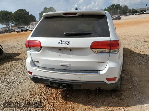 ✅ 2015 Jeep Grand Cherokee Limited • VIN: 1C4RJEBG5FC901108 • Lot: 68196695. Listed on Copart with 187,803 mi. Free auction sales archive from the USA and detailed vehicle history report at DreamBid. Image 6.